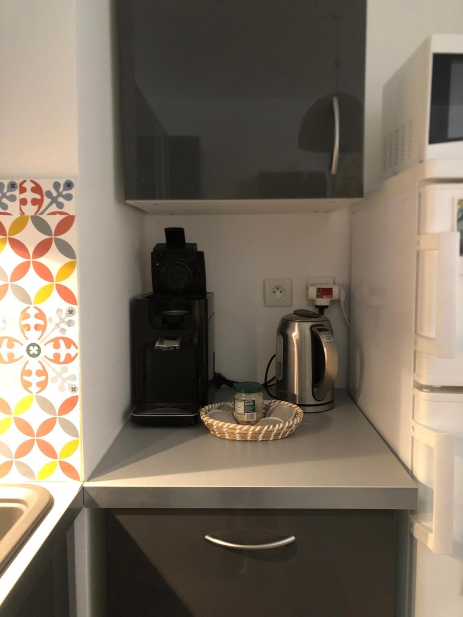 Bel Appartement Nimois Au Calme Avec Balcon Nîmes Esterno foto