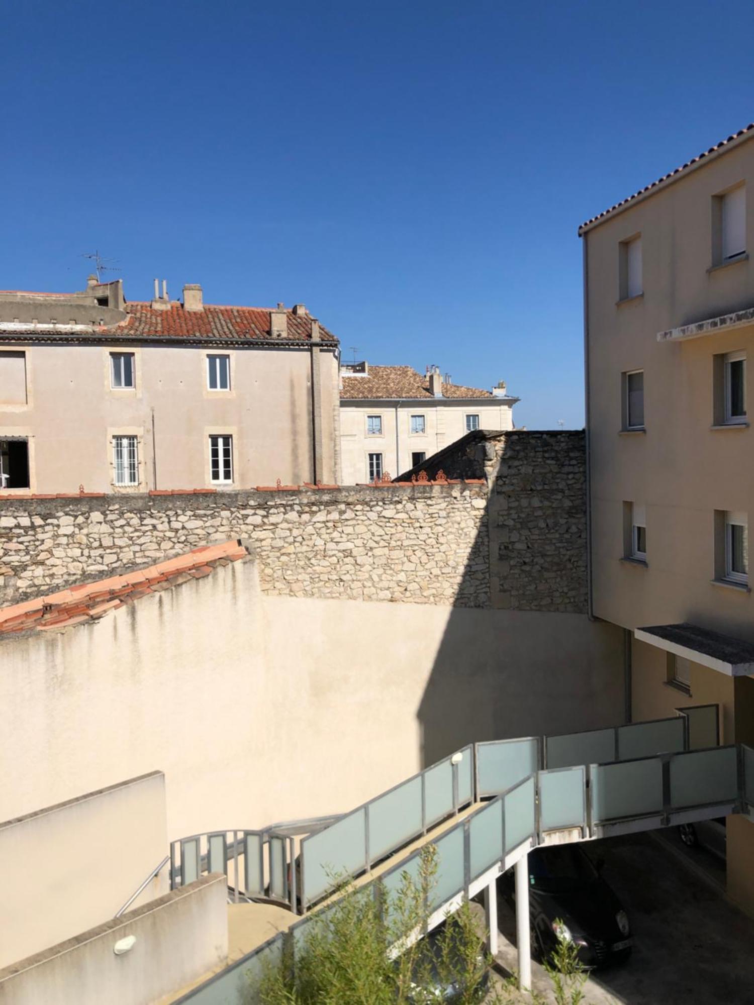 Bel Appartement Nimois Au Calme Avec Balcon Nîmes Esterno foto